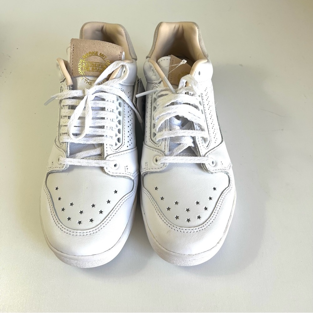 Adidas Slamcourt Women’s Shoes - Size 7.5